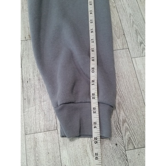 Bratz Hoodie Gray Sweatshirt Pullover  Top Shirt Size Large L Bratz Dolls 2001 - Picture 7 of 8